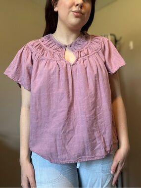 Old Navy Lavender Smocked Yoke Keyhole Blouse with Flutter Sleeves Size L